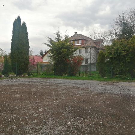 Appartement Lotus Apartman à Odorheiu Secuiesc Extérieur photo